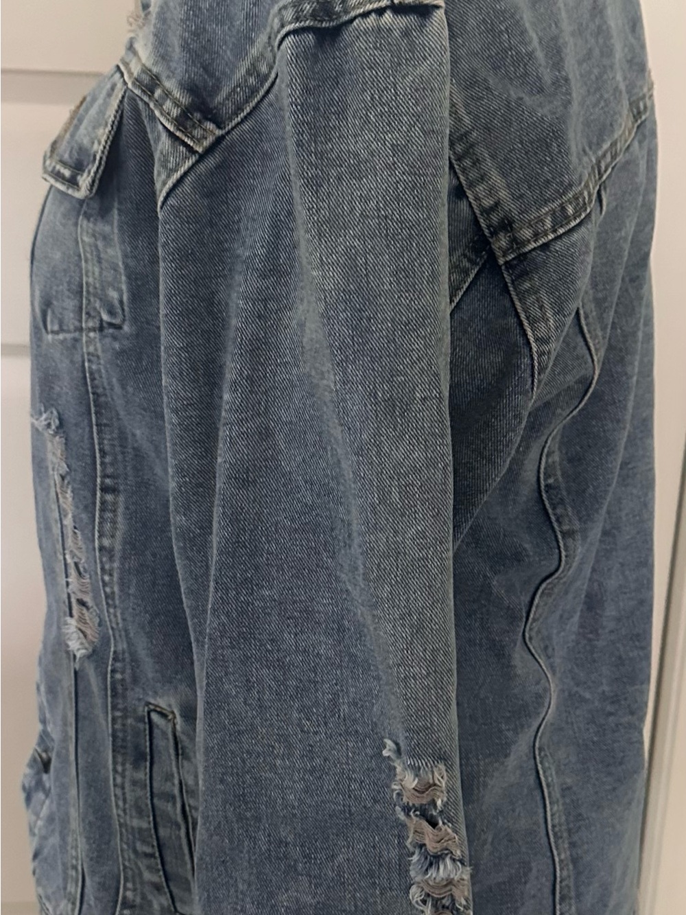 Women's Distressed Light Blue Denim Jean Jacket - Picture 4 of 5